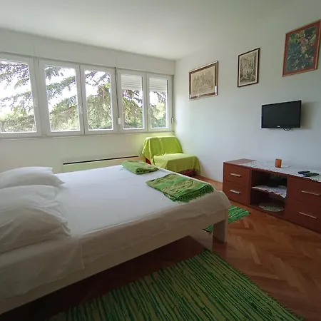 Calluna Apartment
